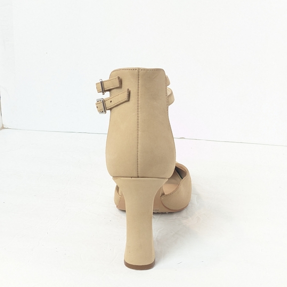 Vince Camuto Dorinda heels - Picture 5 of 16